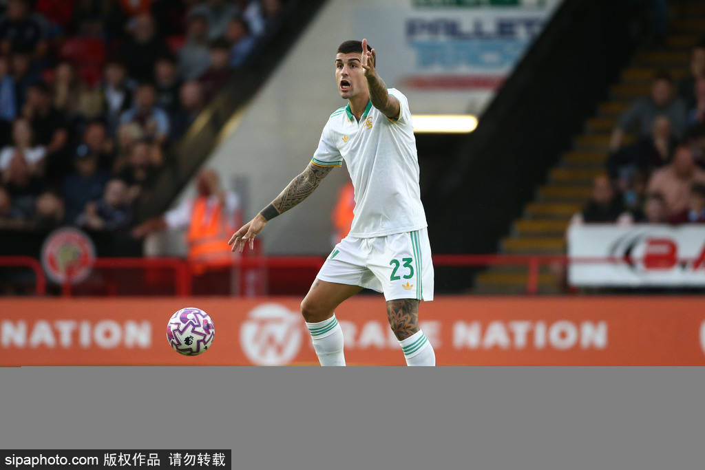 皇冠信用最新地址
_罗杰斯的崛起：在埃梅里信任下绽放光芒皇冠信用最新地址
，未来将何去何从？