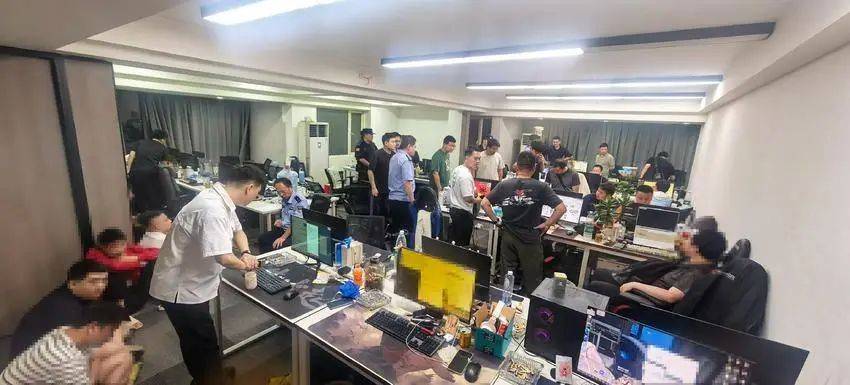 马尔默vs戴戈福斯_30名“优质相亲女”落网