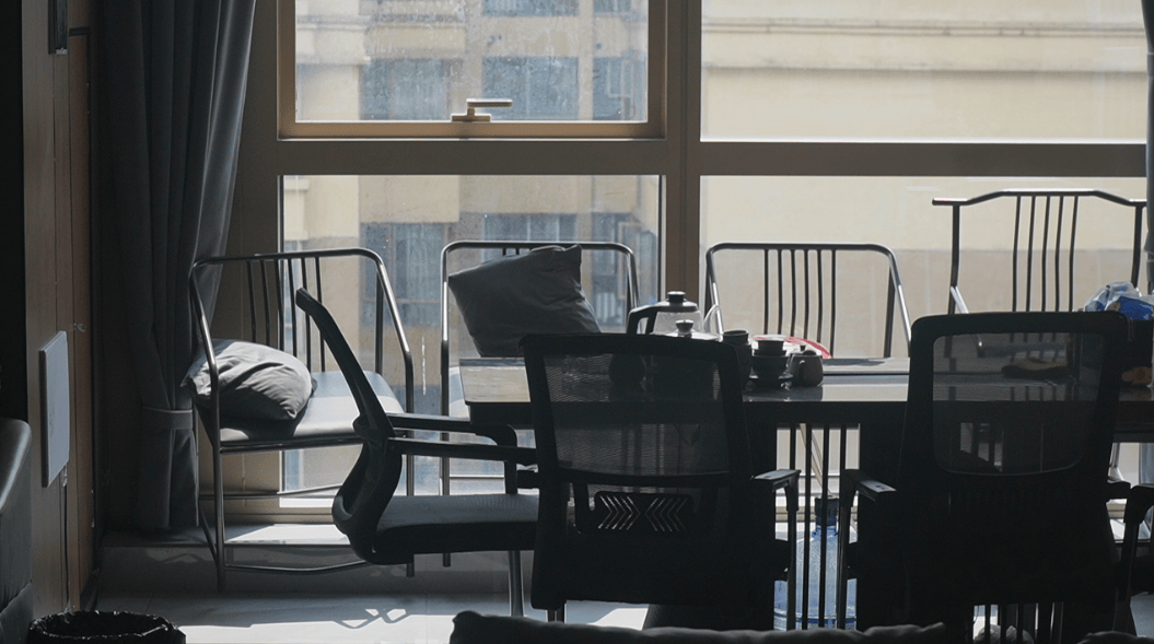 波兰乙组联赛_确认过眼神波兰乙组联赛,两天就闪婚!不到一年被离婚,寻妻小伙:为了结婚我家花了30万