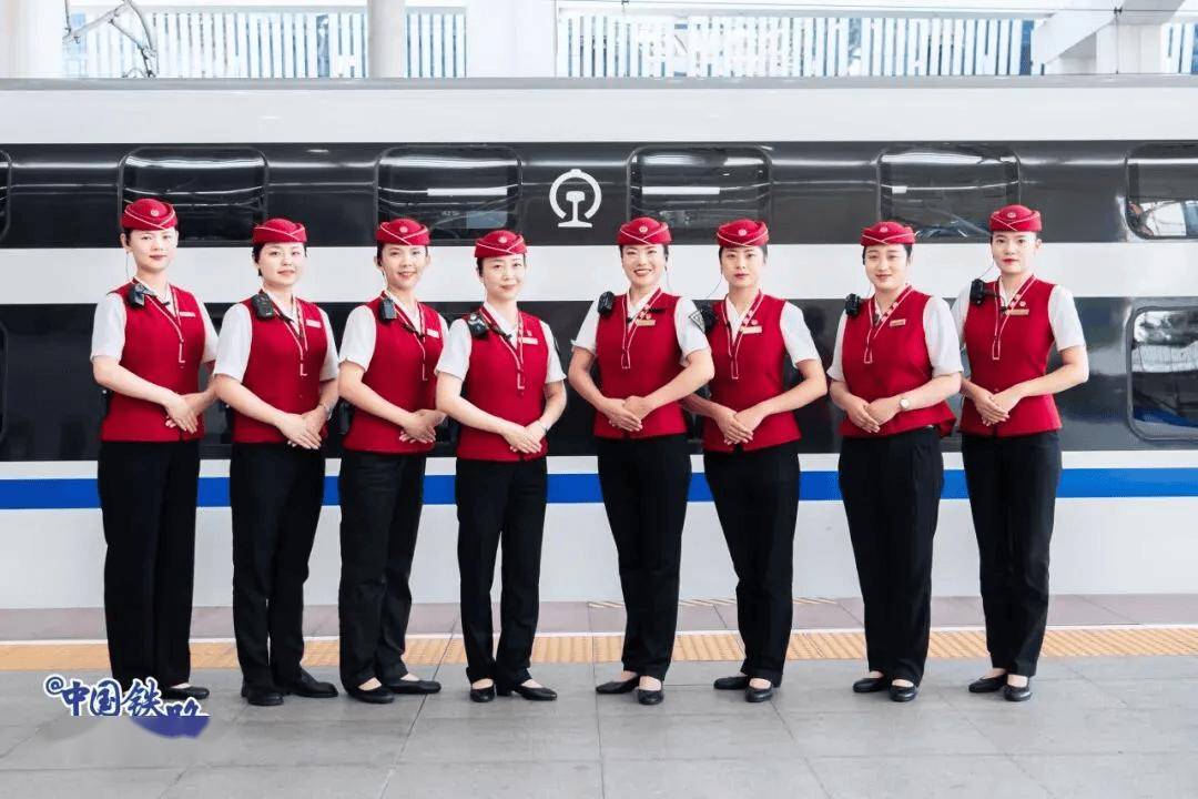 图库姆斯vs 超新星_这趟北京西往返深圳北的列车全是单间图库姆斯vs 超新星，国庆中秋假期加开！