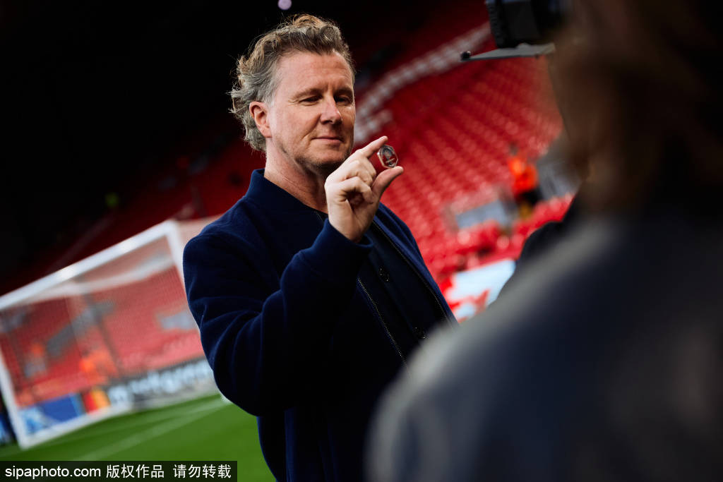 皇冠信用網怎么代理_利物浦三连败:斯洛特与范戴克的不同看法