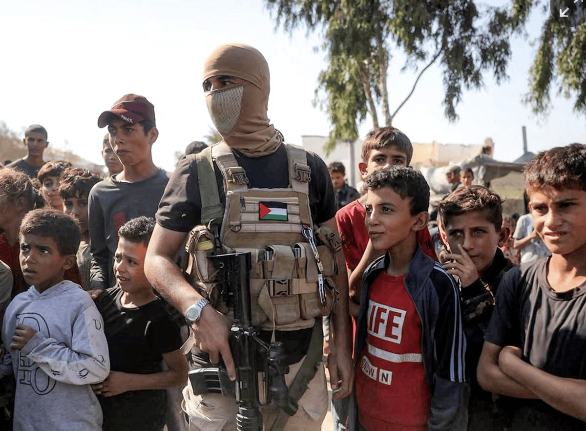 皇冠信用网注册账号
_哈马斯重新控制加沙皇冠信用网注册账号
，在街头处决8人 特朗普：“这并没太困扰我”