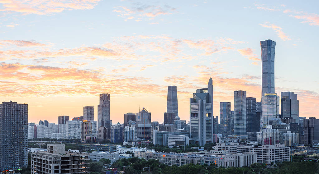 皇冠信用網登2
_全国房价跌回2016年致居民财富缩水近40万亿皇冠信用網登2
,中央财办原副主任:调控思路要尽快转向,应该“支持房价上涨”!