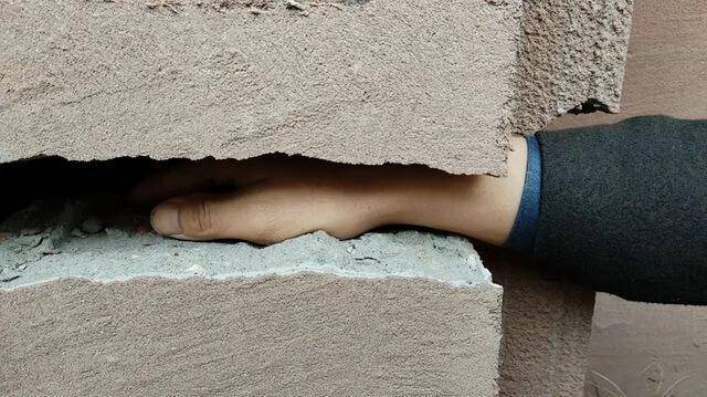 皇冠信用盘去哪里弄
_“能放进一个男人的手”皇冠信用盘去哪里弄
!吉安一小区被曝外墙开裂严重