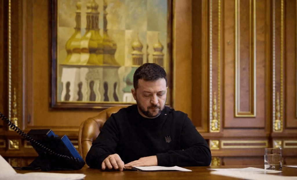 皇冠信用網在线开户
_泽连斯基嘲讽俄罗斯皇冠信用網在线开户
,打了这么久,乌克兰两大要塞仍然屹立不倒!