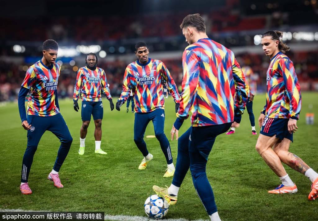 皇冠信用網代理注册
_阿森纳预计首发对阵热刺:加布里埃尔伤缺引发防线重组