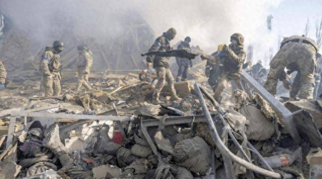 皇冠信用网登2代理
_要停战了？泽连斯基火速发表全国讲话皇冠信用网登2代理
，乌克兰来到了最艰难的一天！