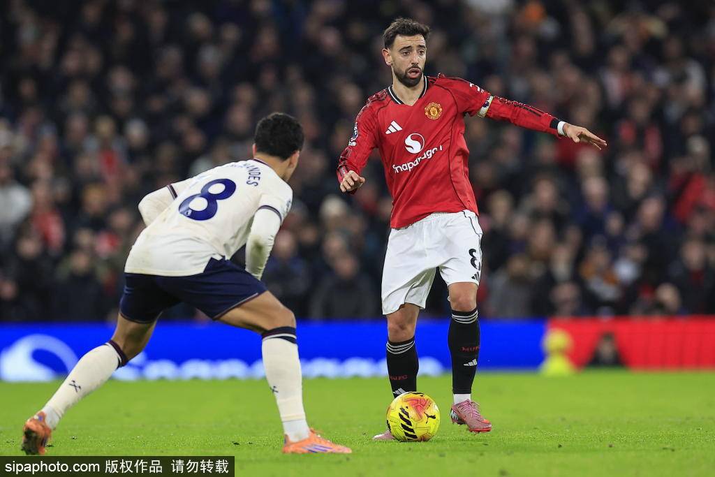 皇冠信用网代理注册_曼联伤病更新：德利赫特、塞斯科与马奎尔的回归日期揭晓