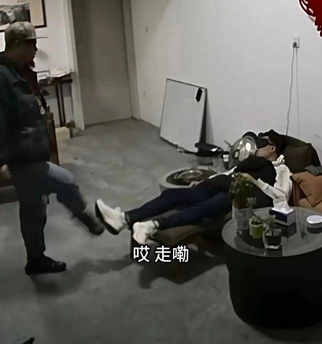 皇冠信用盘最高占成_员工“踢了一脚”皇冠信用盘最高占成，救了老板！冬季警惕“它”→