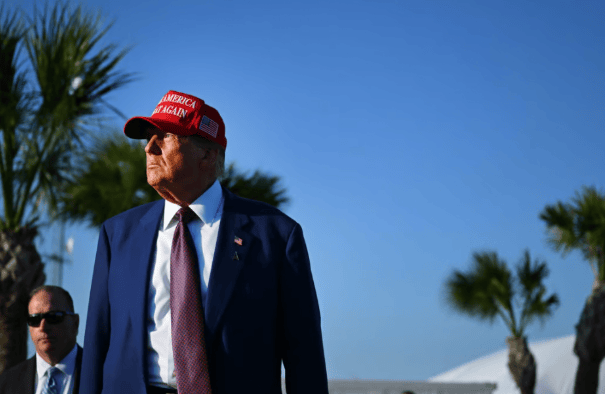 皇冠体育App下载_特朗普口风又变了！美公开向中方澄清一件事皇冠体育App下载，中美关系有了新评价