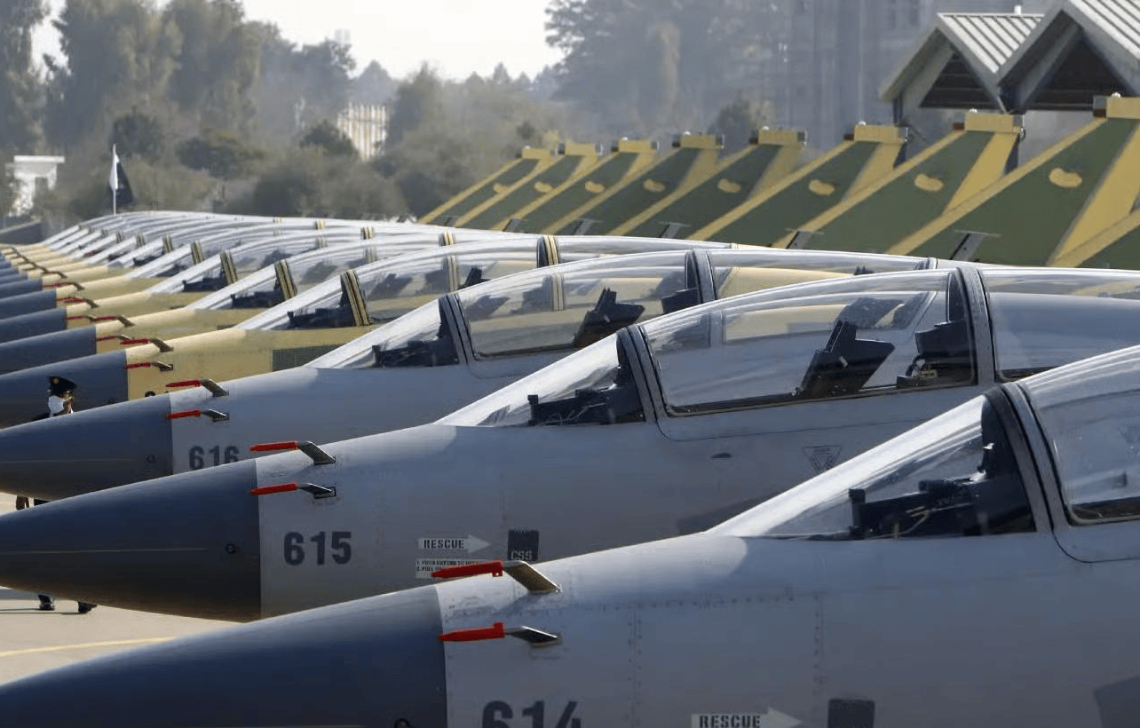 正版皇冠信用网开户_胜战红利！中方确认5·7空战战果后正版皇冠信用网开户，巴铁宣布靠枭龙还清33亿欠债