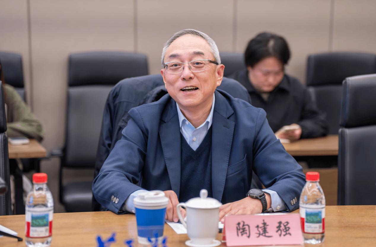 信用平台出租_澎湃下午茶·上海“两会”专场|缝合与融合:一江一河的未来