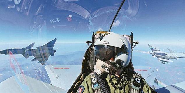 皇冠hga035会员注册_两岸船只温情互动皇冠hga035会员注册，解放军30架战机围岛，统一最强信号出现