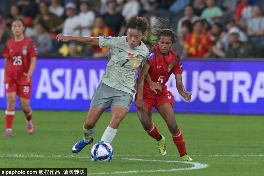 皇冠abcd类型网 _李昊力拒王钰栋！关键扑救助浙江守住零失球皇冠abcd类型网 ，青岛西海岸遭遇开门黑