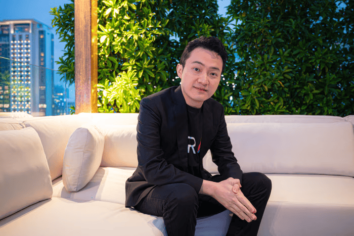 怎么开皇冠信用网_胡锡进：币圈大鳄“毁容”景甜怎么开皇冠信用网，丝滑小作文藏满毒箭
